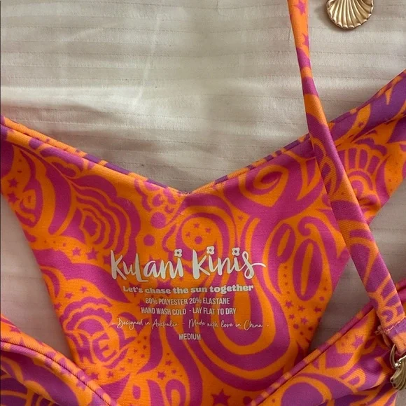 kulani‎ kini Bikini set small top - Picture 4 of 6